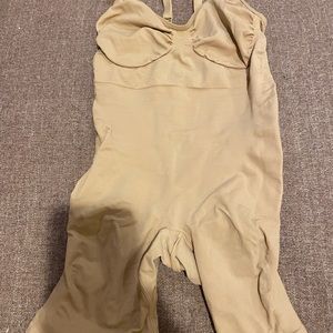 New in Box Skims Bodysuit 2x